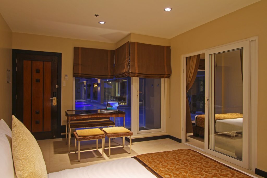 family suite pool access 1