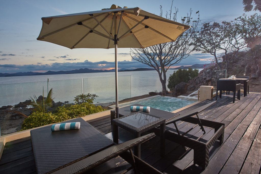 Island Tip Bungalow Veranda 1